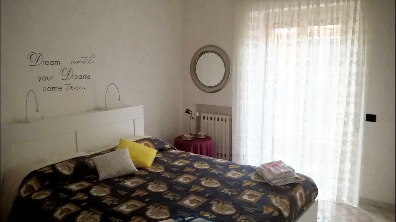 Apartamento Mirandolina Roma Exterior foto
